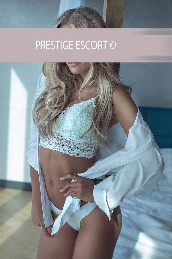 VIP Escorts with Sabrina